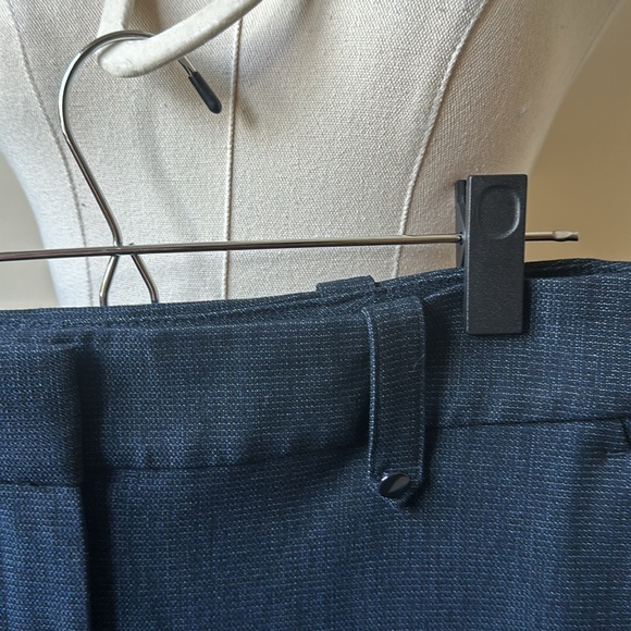 LOFT Julie (curvy) trouser in blue - Picture 7 of 8